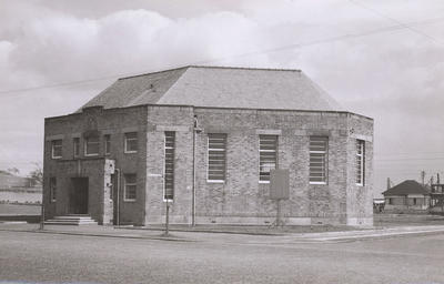 Riddrie Library