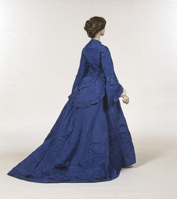 1860s dress