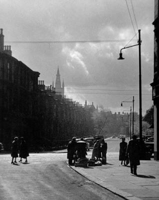 Corner of Dowanside and Byres Roads